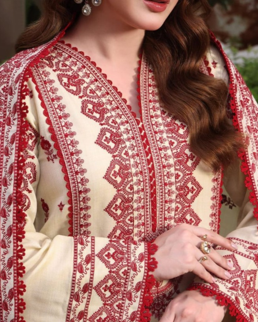 Aneels Luxury Embroidered Dhanak Suit Winter 2026 | Amina's Collection