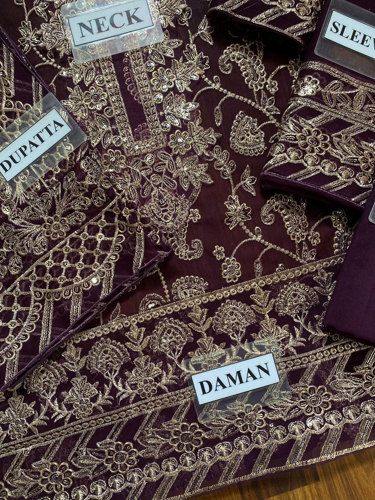 AsimJofa Luxury Embroidered Red Shade | Amina’s Collection