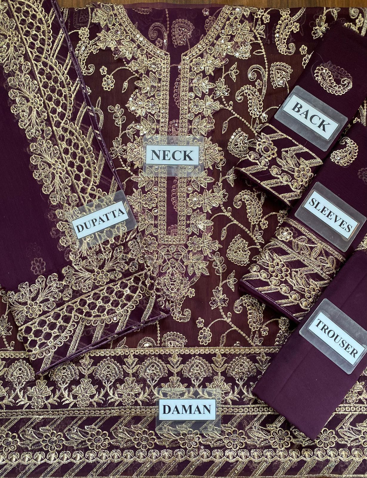 AsimJofa Luxury Embroidered Red Shade | Amina’s Collection