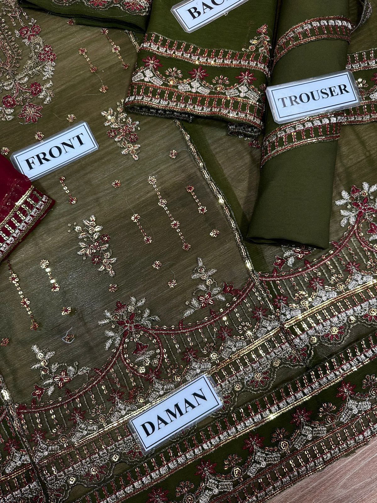 AsimJofa Luxury Embroidered Chiffon 3-Piece | Amina’s Collection