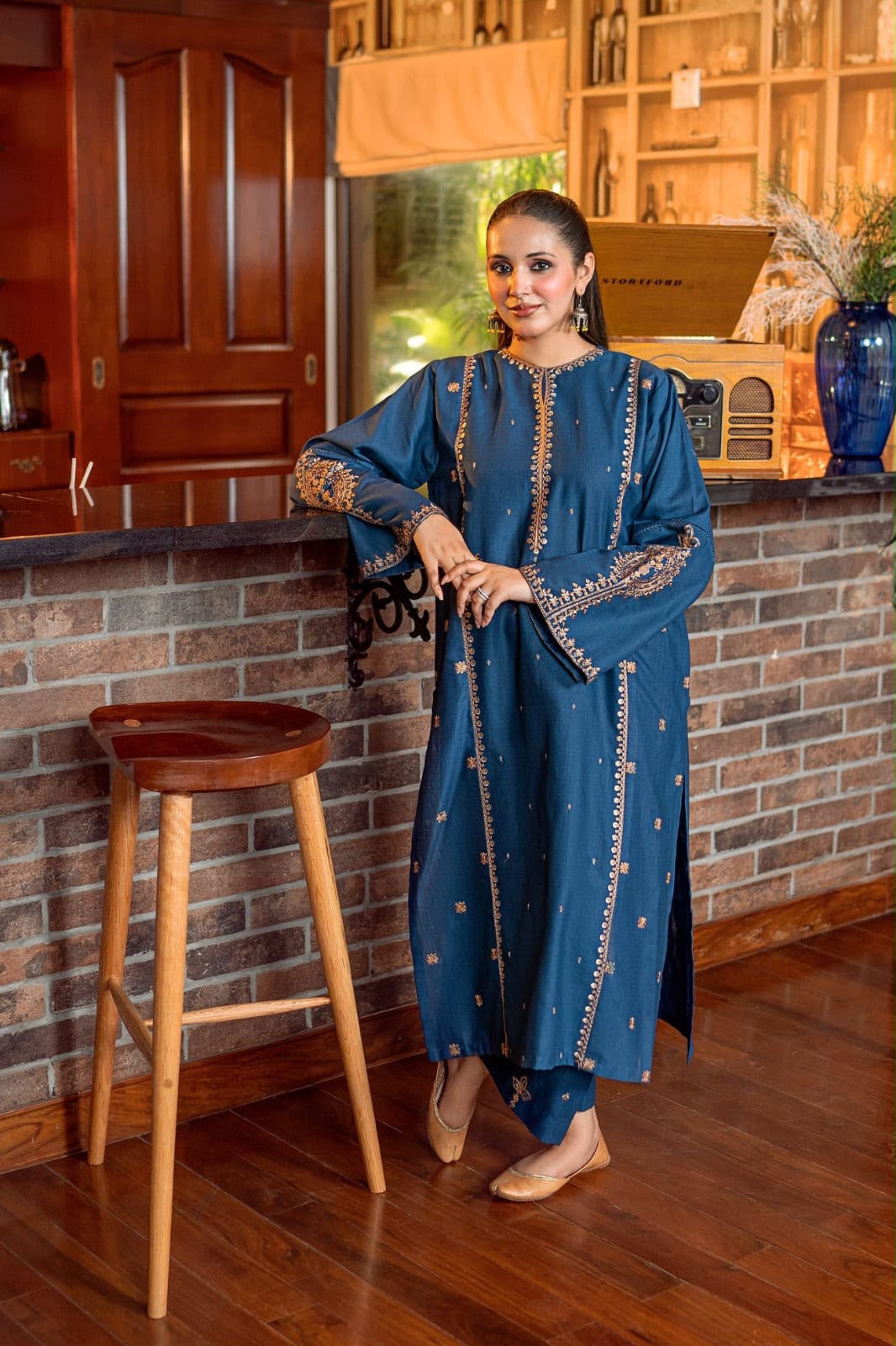 Bareeze Luxury Embroidered Dhanak Suit With Printed Shawl| Amina’s Collection