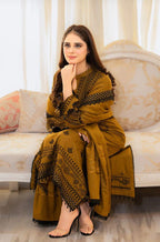 URGE 471 Luxury Heavy Embroidered Dhanak 3-Piece | Amina’s Collection