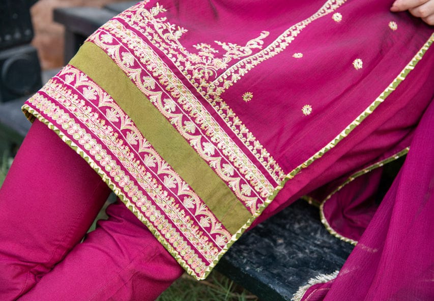 Amina's Collection Omal by Konal Most Luxury Embroidered Lawn Suit