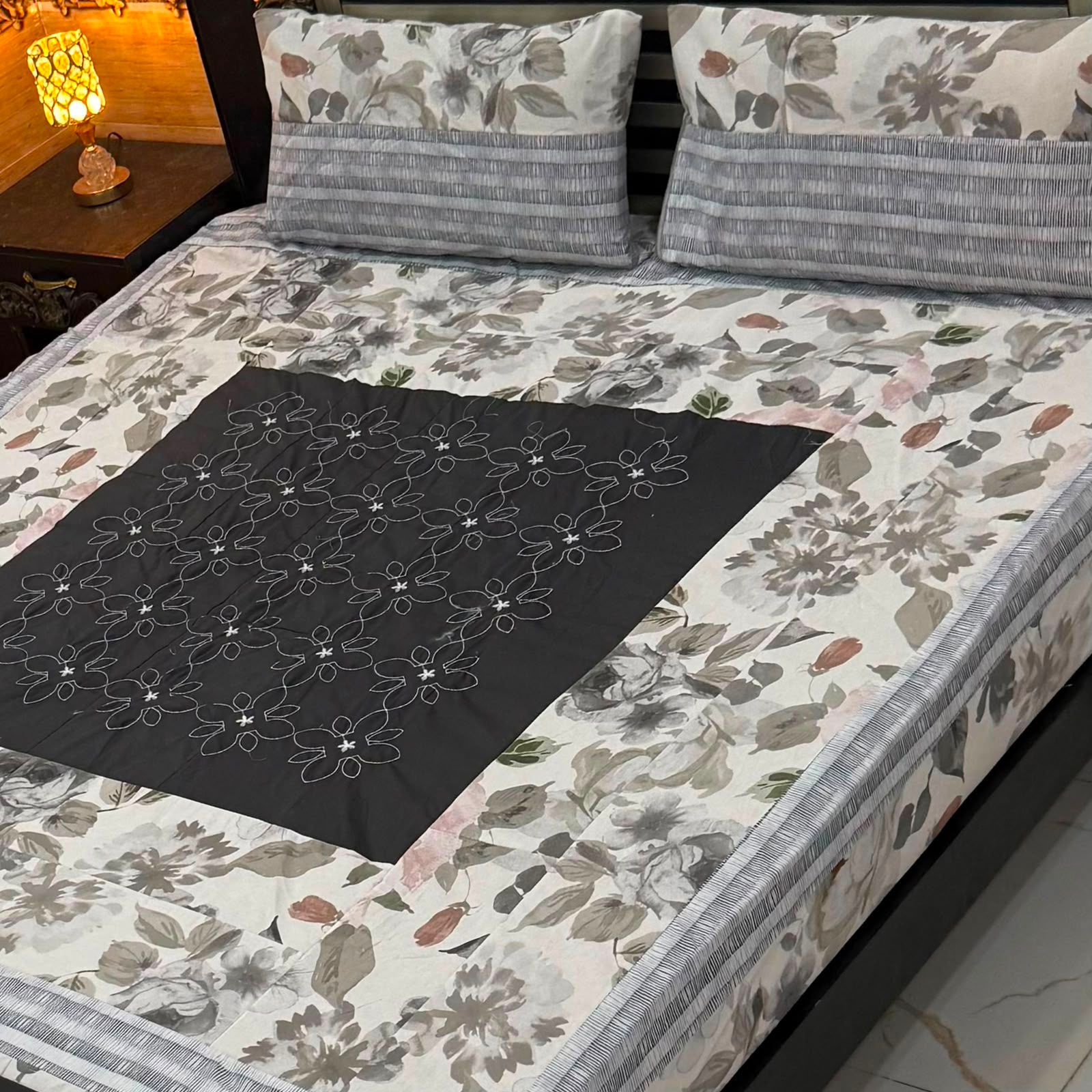 Amina's Collection Patch Work Printed King Size Cotton Bedsheet Set
